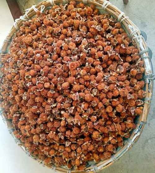 回收中山大量回收不銹鋼邊料價格:電議福永廢錫回收錫錠錫膏回收價格